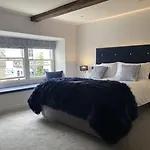 Coffee & At Square Bed & Breakfast